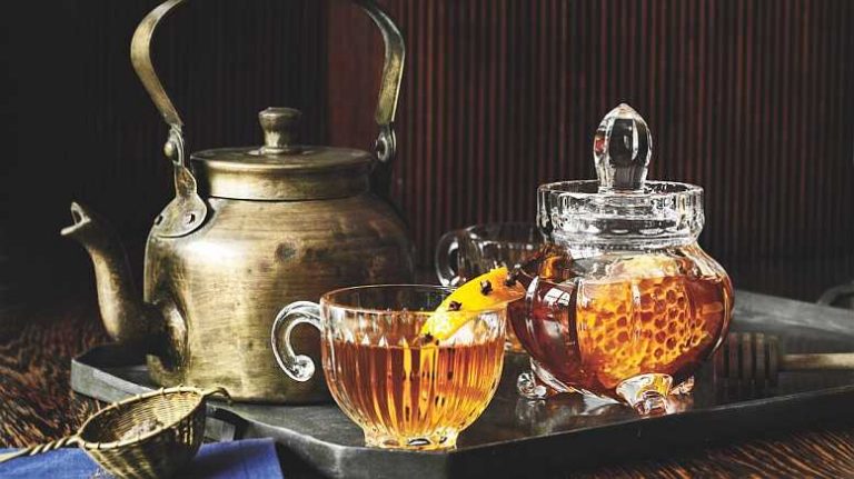 4 Foolproof Whisky and Honey Cocktails